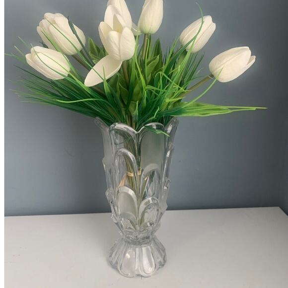 Toscana Bohemia Crystal Vase Layered Flower Petal Design Frosted Accents - Picture 1 of 12